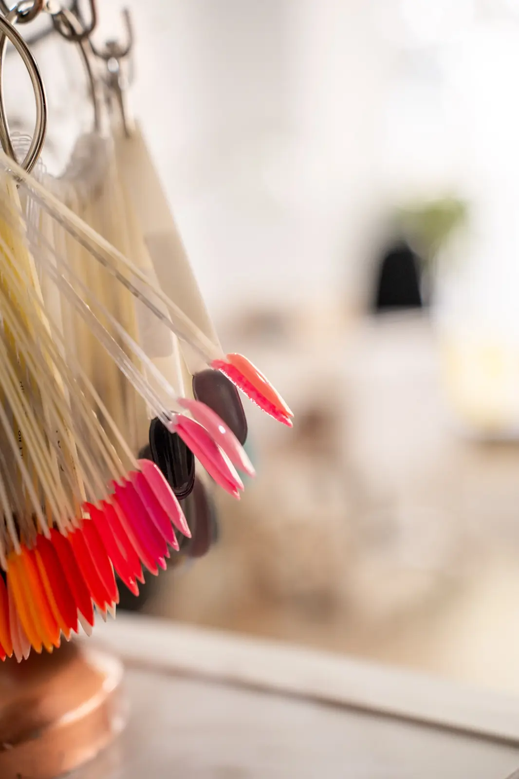 Carta de colores de manicura de Julietta Beauty